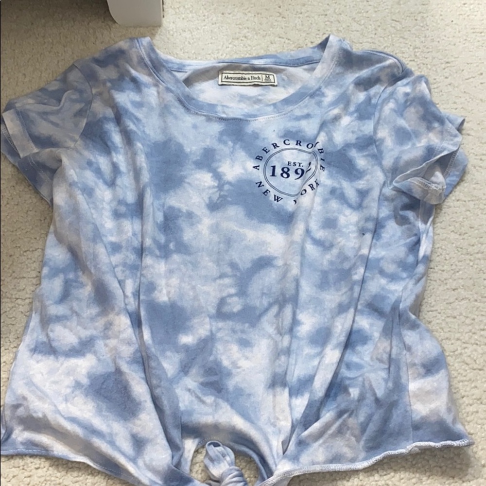 Abercrombie & Finch Blue tie Dye short sleeves